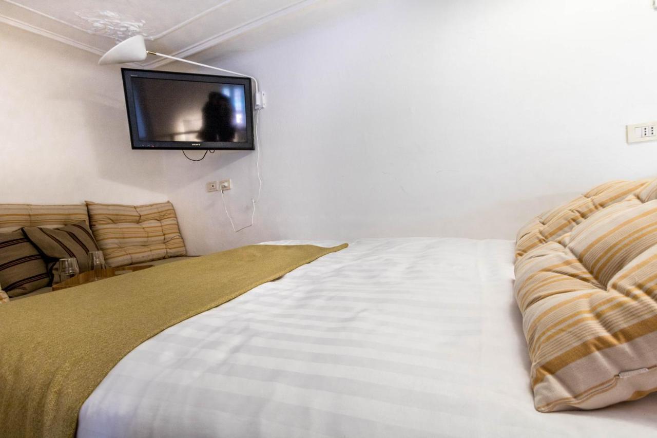 דירות מילאנו Joivy Modern Studio Near City Centre מראה חיצוני תמונה